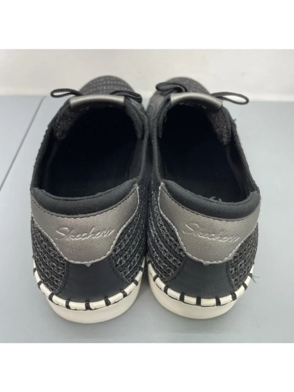 Skechers Sepulveda 2.0 Radiant Walk Sneakers Shoes Slip On Silver Black Women 10